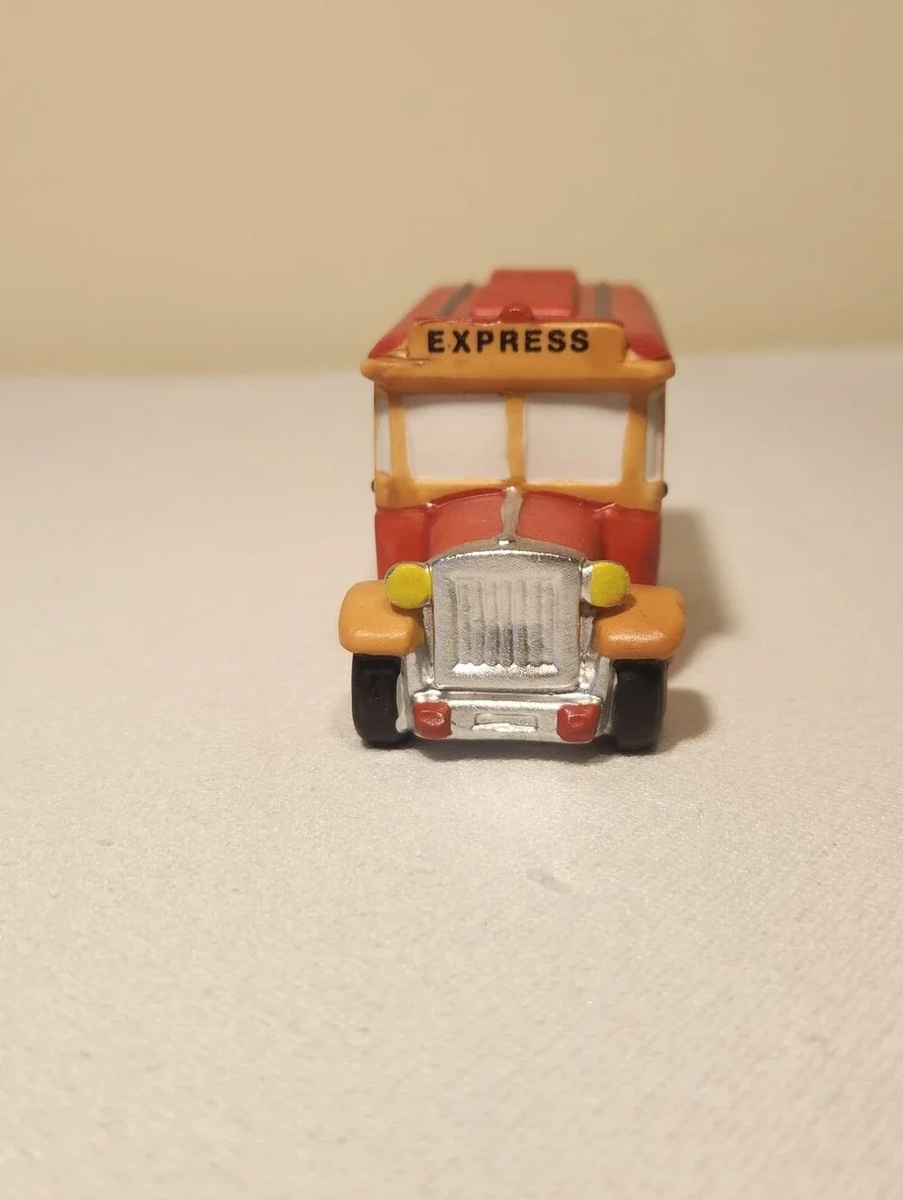 Dept 56 Heritage Village Transport City Bus & Dairy Truck #5983-8 In Box Retired